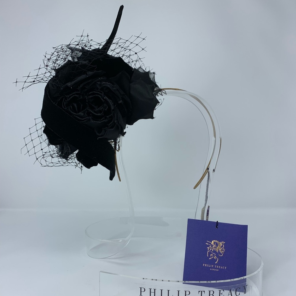 NWT Philip Treacy Black Floral Fascinator - Picture 1 of 8